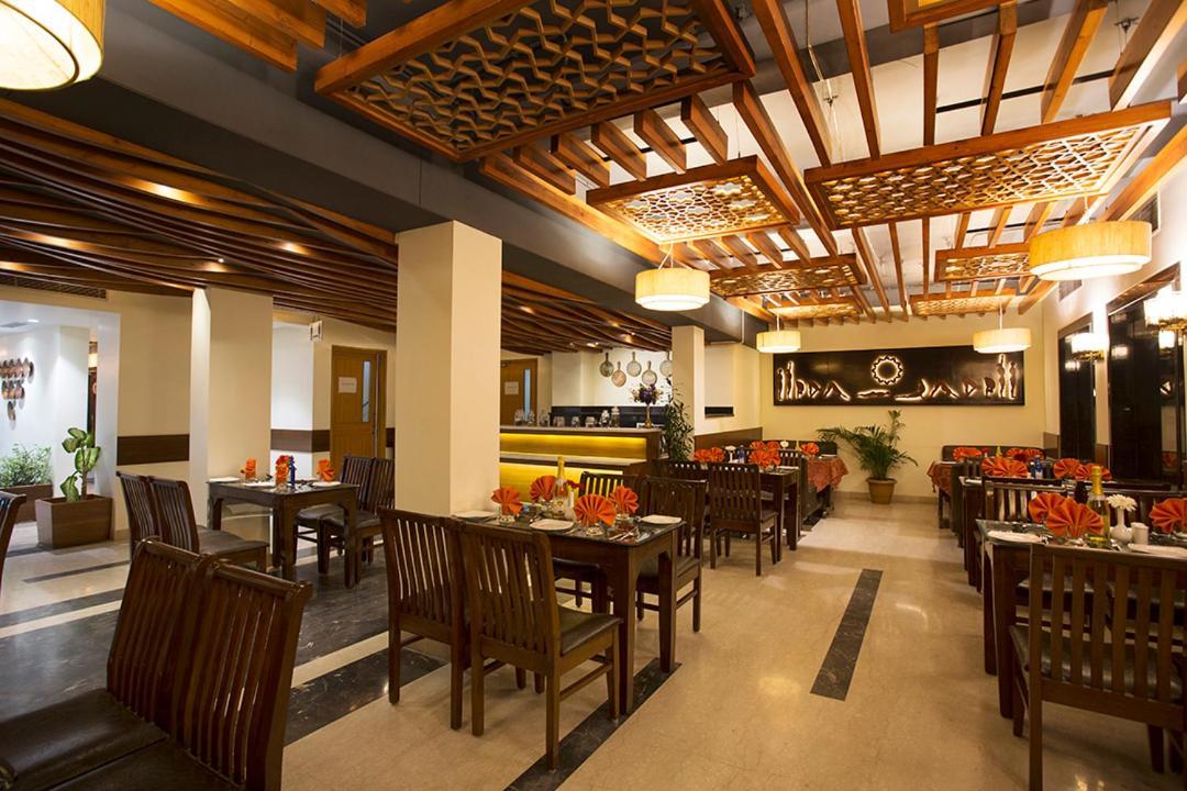 Divine Resort&Spa Rishīkesh Exterior foto