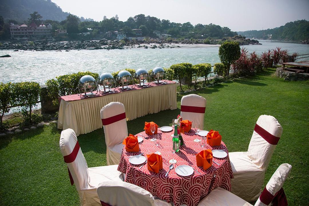 Divine Resort&Spa Rishīkesh Exterior foto